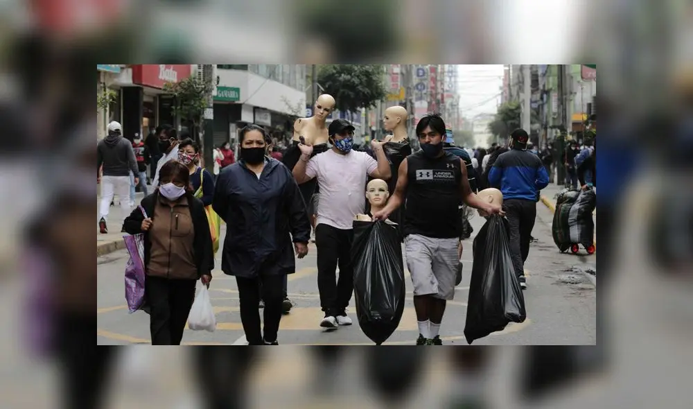 Vendedores no respetan el distanciamiento social en Gamarra. Créditos: John Reyes / La República