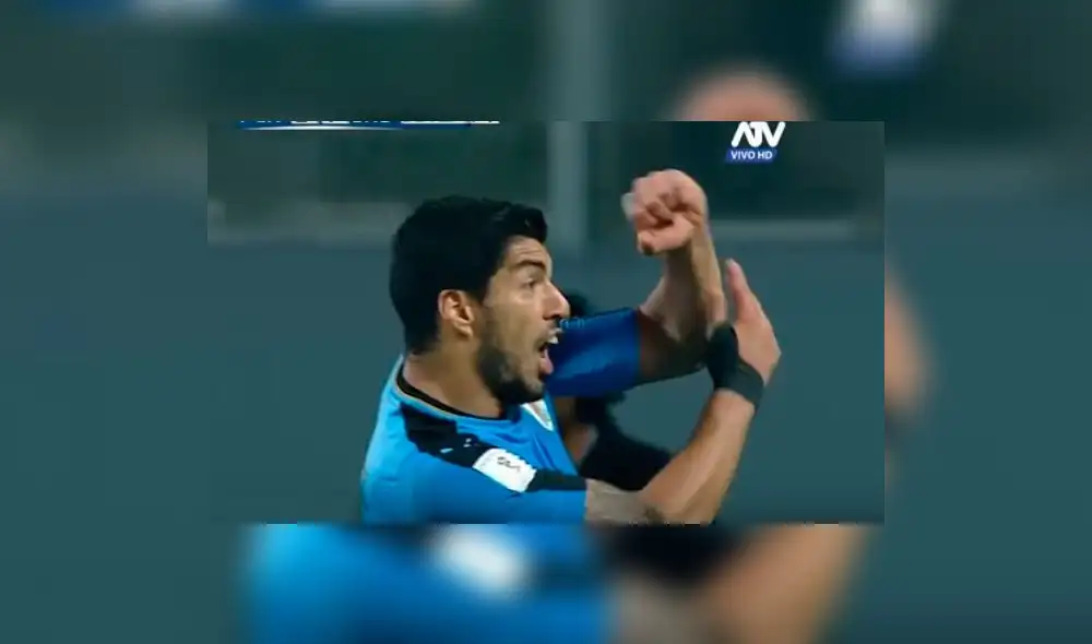 YouTube: El ‘Tanque’ Arias explotó contra Luis Suárez por reclamar un penal [VIDEO]