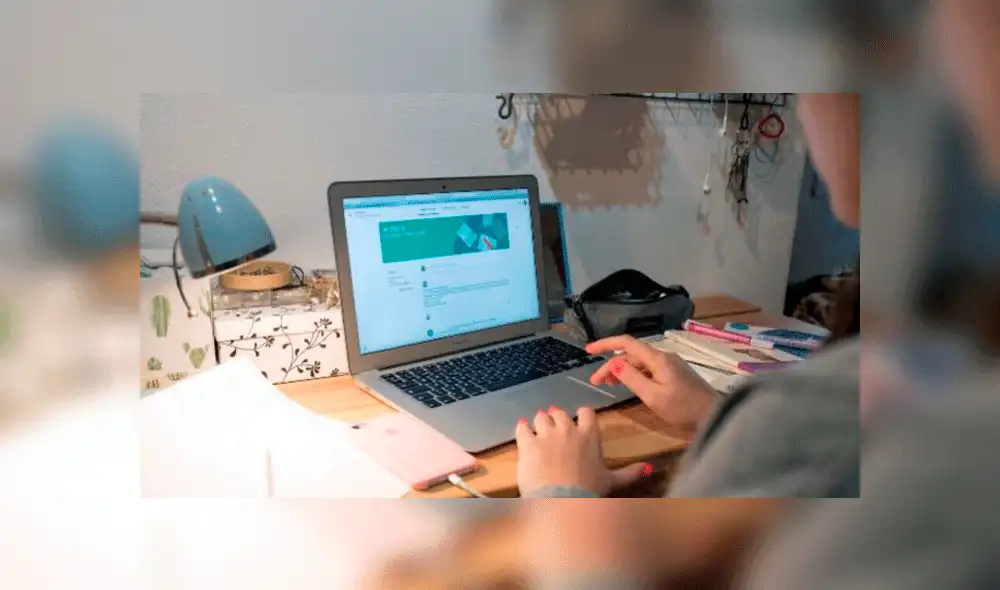 MEFP y las CCAA acordaron que las administraciones educativas, los centros y el profesorado organizarán planes de recuperación y adaptación del currículo.