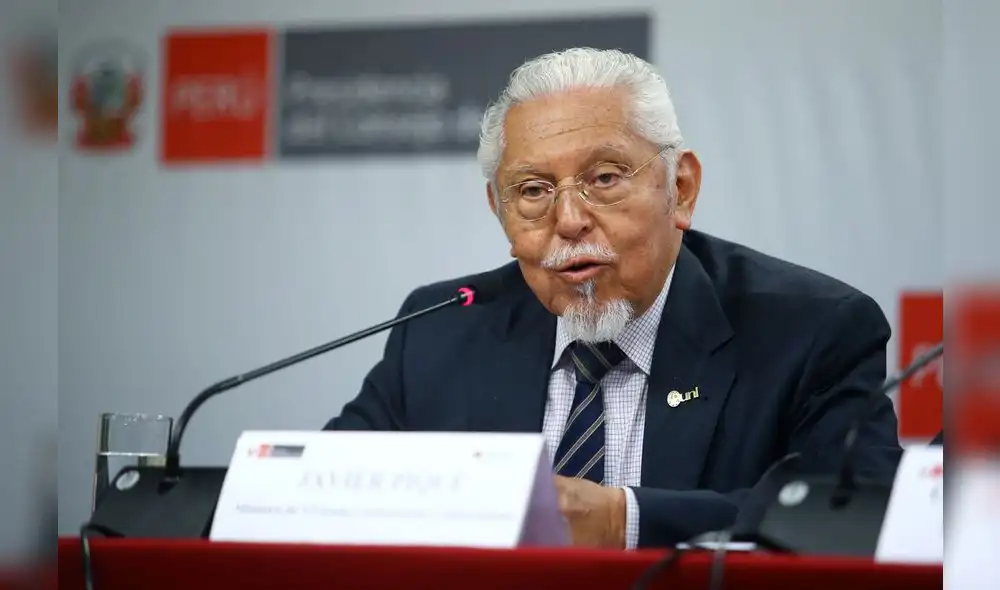 Ministro Piqué: Cooperativas deben cumplir normas para facilitar la compra de viviendas Ministro Piqué: Cooperativas deben cumplir normas para facilitar la compra de viviendas