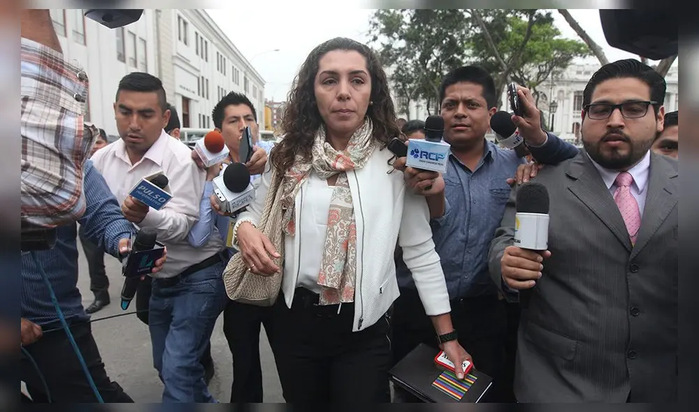 Caso Nadine Heredia: dictan impedimento de salida para Rocío Calderón