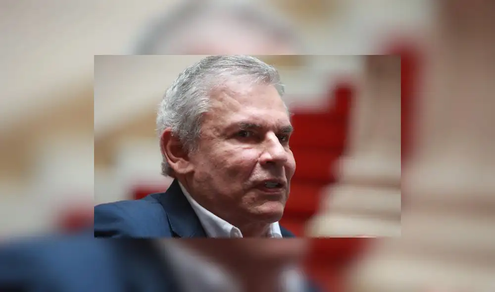 Piden citar al Congreso a Luis Castañeda por pago de un abogado para Giselle Zegarra