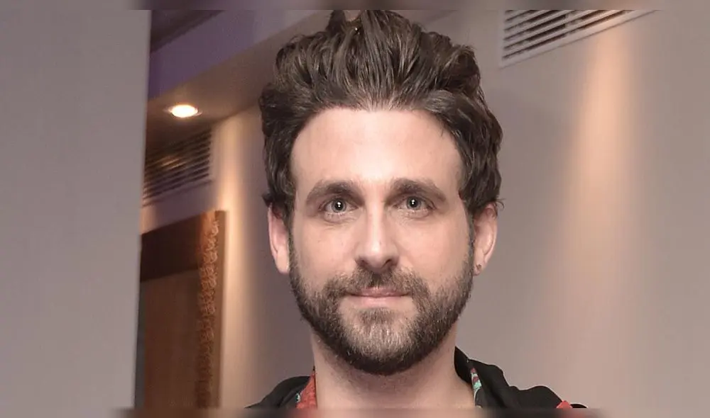 Rodrigo González hace crítica a la TV y arremete contra Olenka Zimmermann. Fuente: Facebook