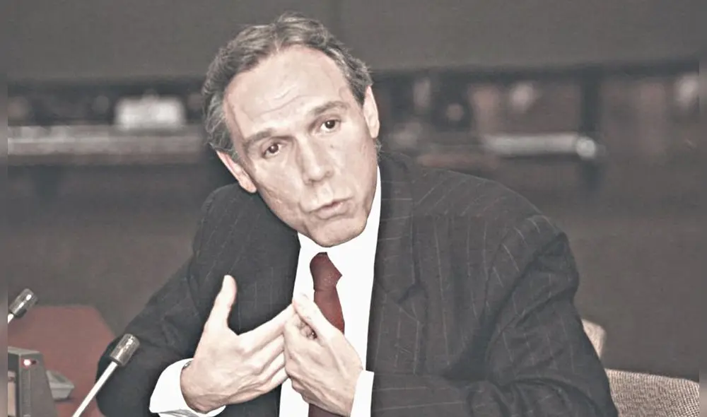 Gonzalo Ortiz de Zevallos Olaechea, primo de Pedro Olaechea, insistió al Tribunal Constitucional para que le tomen juramento como nuevo magistrado.