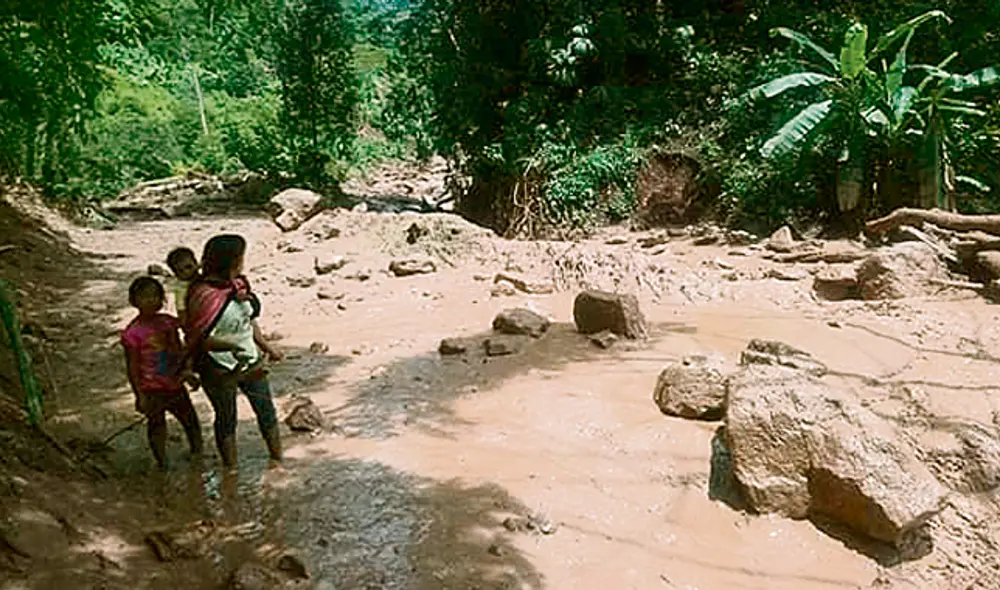 Huaicos dejan tres muertos en Ayacucho y Junín