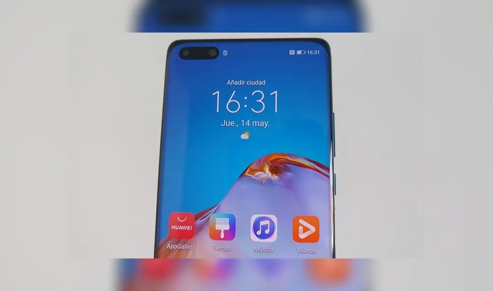 Cámara frontal del Huawei P40 Pro.