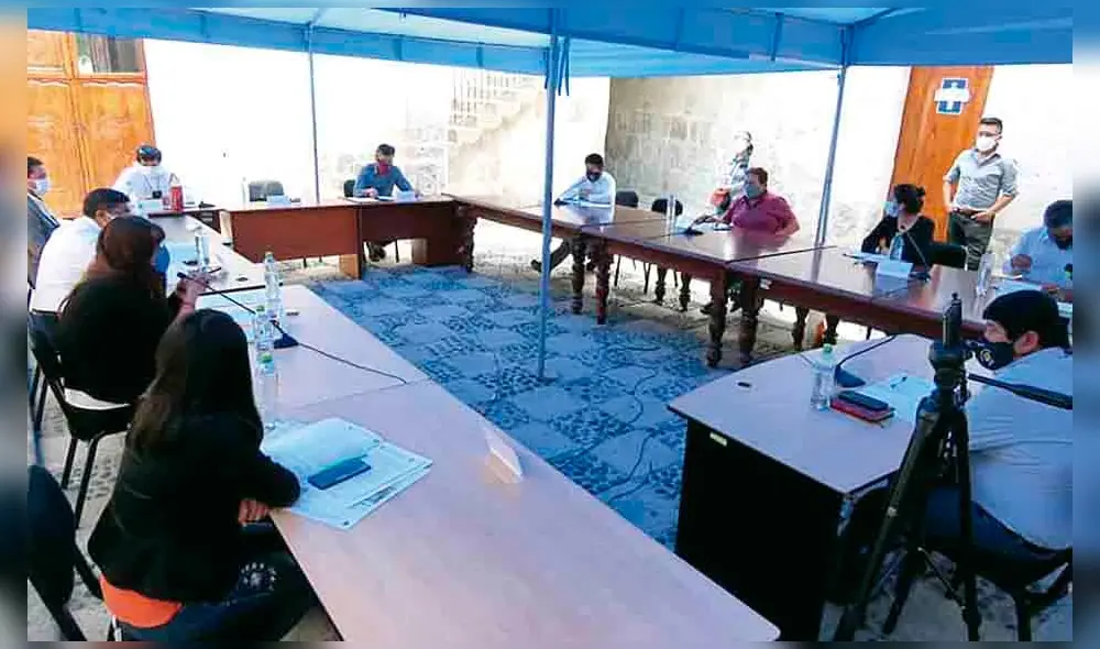 sin soluciones. Consejo Regional se volvió a reunir para definir la suerte Majes II. Por supuesto no acordaron nada. sin soluciones. Consejo Regional se volvió a reunir para definir la suerte Majes II. Por supuesto no acordaron nada.