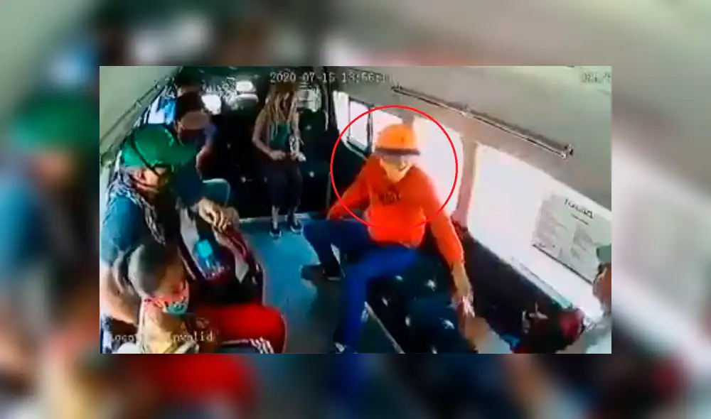 Las víctimas no tuvieron más opción que entregar sus pertenencias, pues el asaltante estaba armado. (Foto: GrupoFórmula)