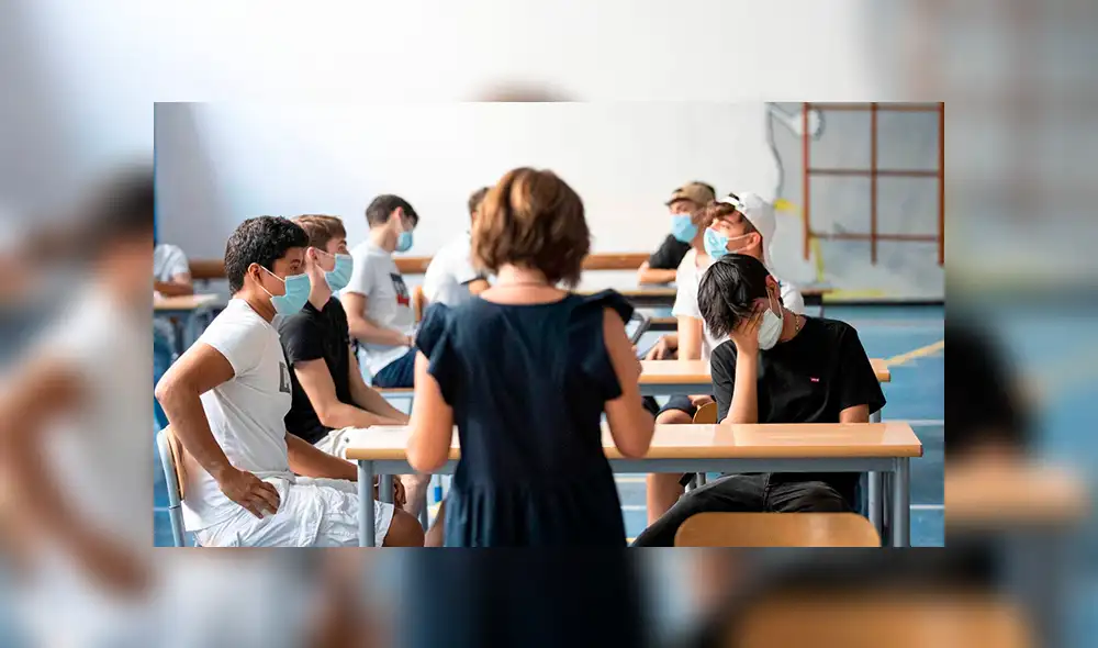 Los colegios han acordado un aislamiento durante 14 días para un alumno que fuese diagnosticado con la COVID-19. (Foto: EFE) Los colegios han acordado un aislamiento durante 14 días para un alumno que fuese diagnosticado con la COVID-19. (Foto: EFE)