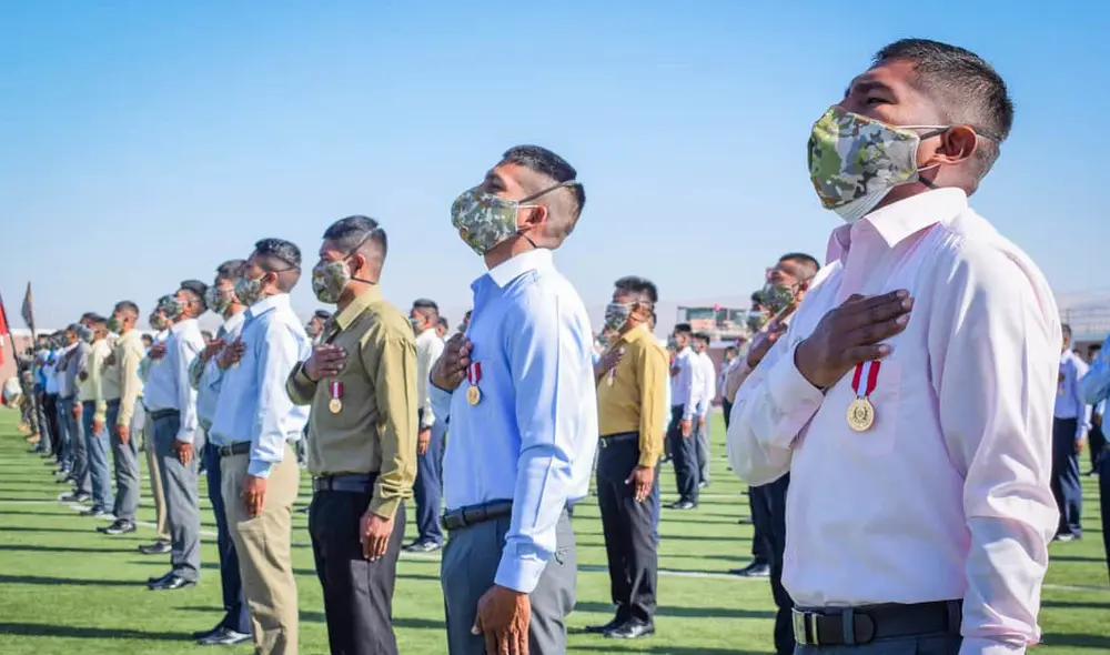 Reservistas de Tacna acudieron al llamado de la patria en plena pandemia. Reservistas de Tacna acudieron al llamado de la patria en plena pandemia.