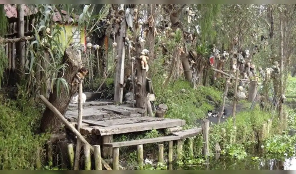  La escalofriante isla donde un hombre vive junto a más de 2 mil muñecas [FOTOS]