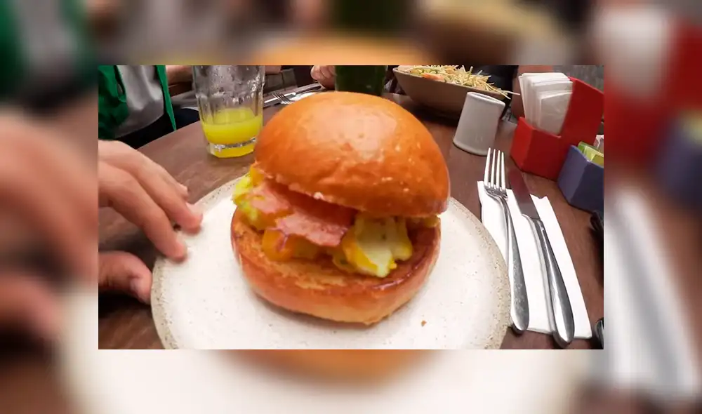 Vía YouTube: peruanos impactados por un 'pan con huevo' que cuesta S/ 22 [VIDEO]