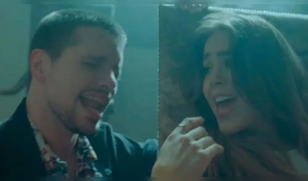 Danna Paola estrena 'Subtítulos', junto a Lasso.