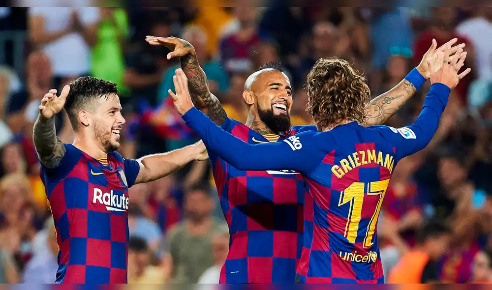 Barcelona pide perdón al Real Betis y a su hincha por polémico mensaje en Twitter. Barcelona pide perdón al Real Betis y a su hincha por polémico mensaje en Twitter.