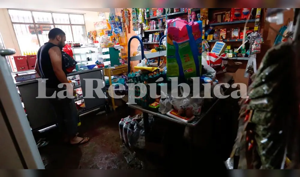 Familias piden ayuda tras perder sus pertenencias por intensas lluvias en Arequipa [FOTOGALERÍA]