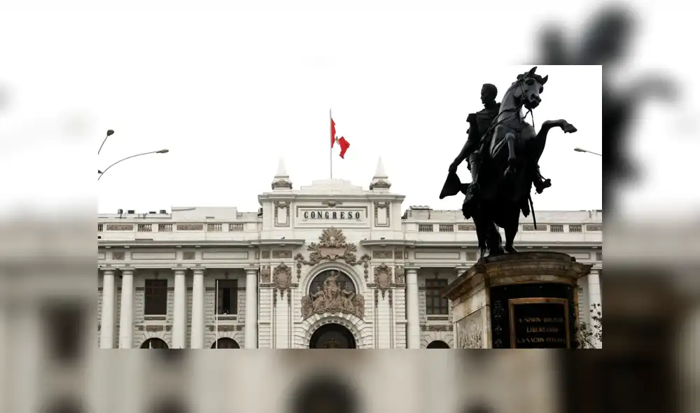 Trabajadores del Congreso piden que se elimine concurso público