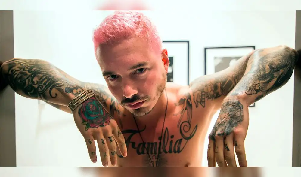 J Balvin realiza el ‘paso lunar’ de Michael Jackson durante concierto [VIDEO]