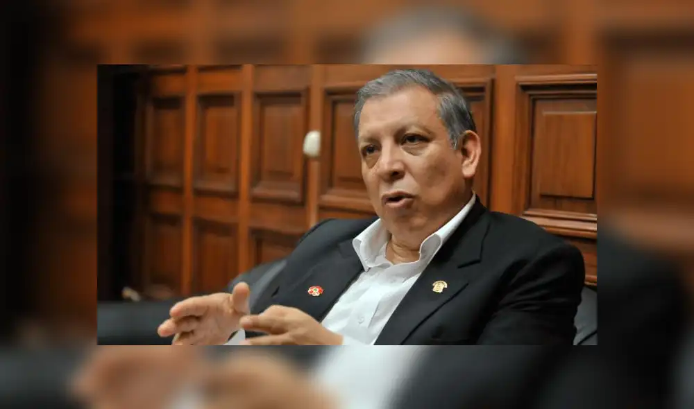 Marco Arana sobre monopolio farmacéutico: “Afecta los derechos del consumidor” Marco Arana sobre monopolio farmacéutico: “Afecta los derechos del consumidor”