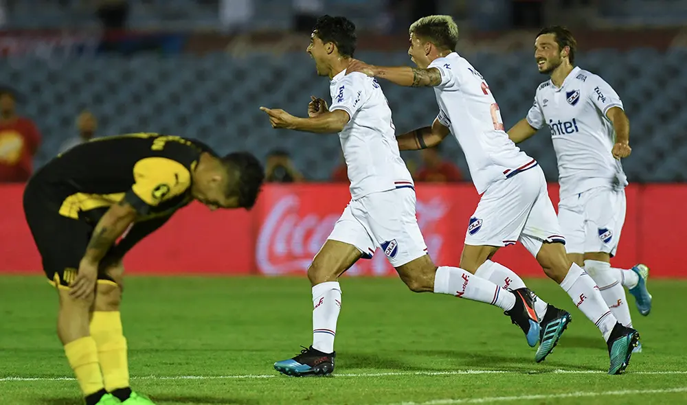 Sigue aquí EN VIVO ONLINE el Peñarol vs. Nacional por la final del Torneo Clausura 2019 del Campeonato de Uruguay. | Foto: AFP
