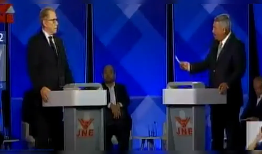 Beingolea a Belmont sobre RBC: "Te vi engañar a cientos de peruanos"