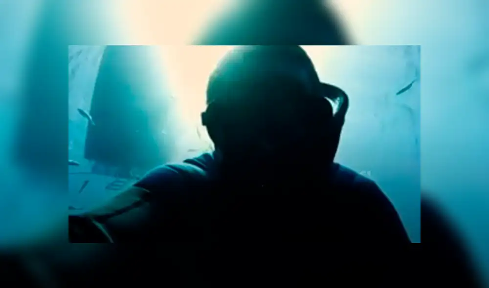 Desliza hacia la izquierda para ver el encuentro de un buzo con hambrientos tiburones. Video es viral en Facebook.