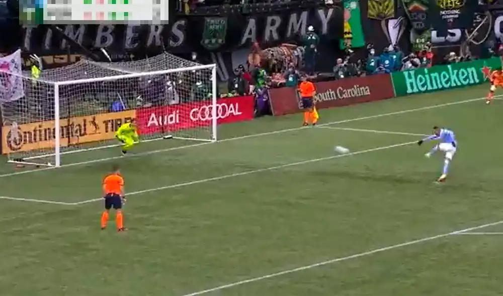 Alexander Callens marcó el quinto penal en la final entre Portland Timbers y New York City. Foto: captura de ABC Alexander Callens marcó el quinto penal en la final entre Portland Timbers y New York City. Foto: captura de ABC