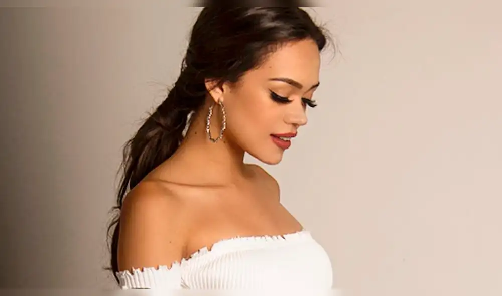 Captan a Mayra Goñi besando a reggaetonero Nesty y alborota a fans [VIDEO]