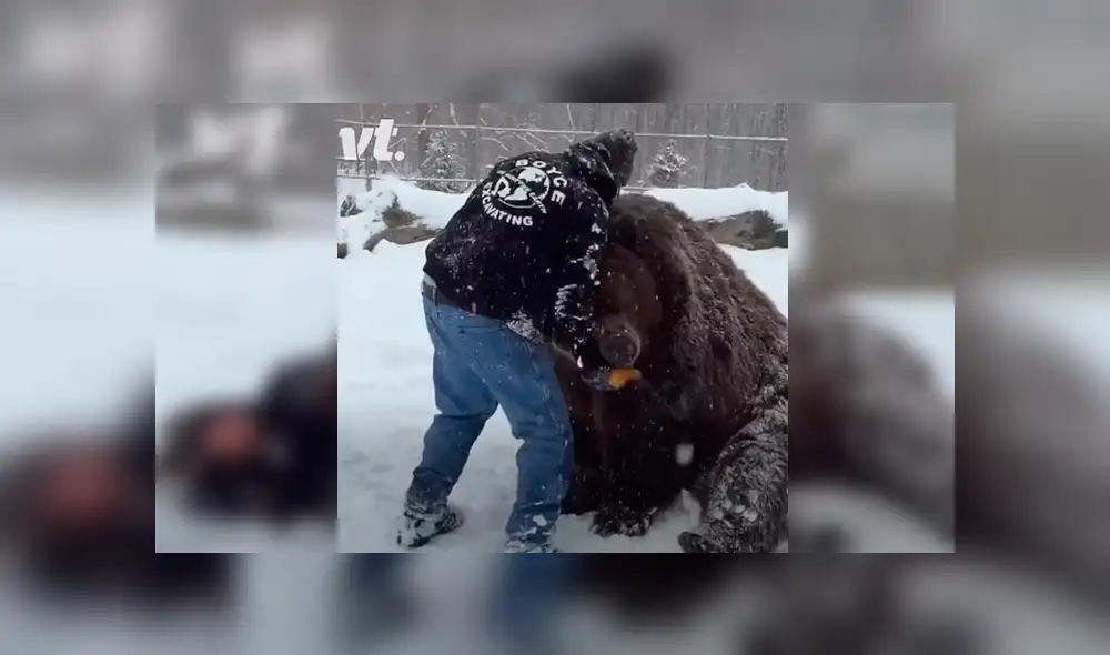 En YouTube, un hombre vio a su ‘mejor amigo’ tras un largo tiempo separados y se dieron un amoroso abrazo.