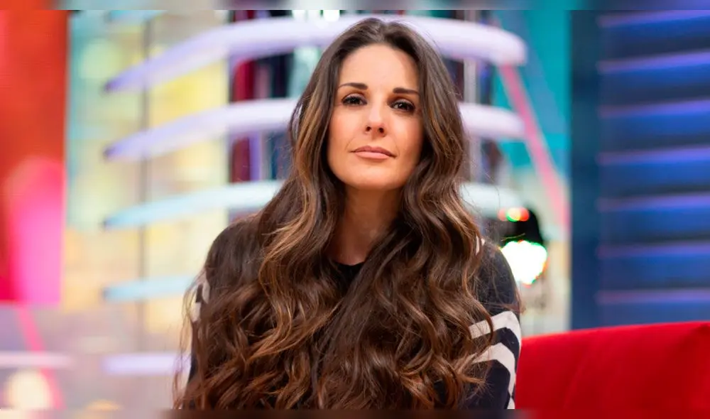 Rebeca Escribens no está de acuerdo con la sobrecarga escolar a los alumnos durante la cuarentena