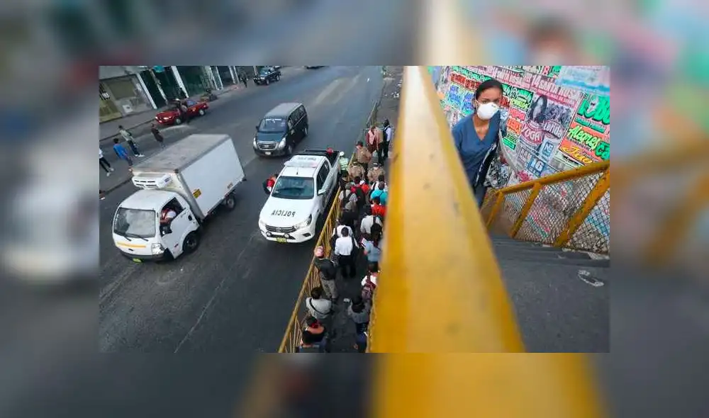 Varias personas se mostraron descontentas y preocupadas por la situación. Foto: URPI-GLR. Varias personas se mostraron descontentas y preocupadas por la situación. Foto: URPI-GLR.