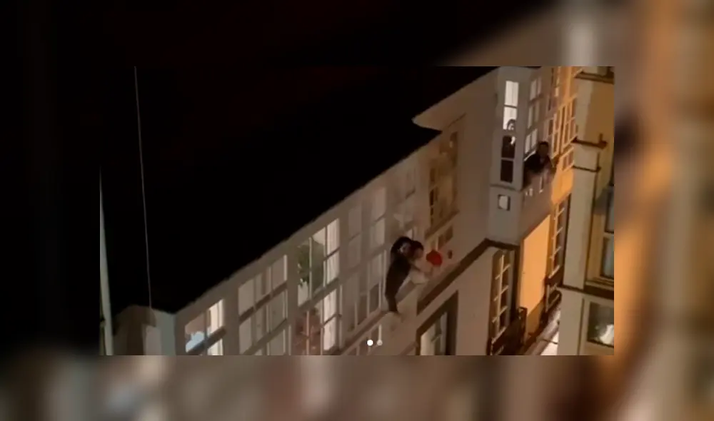 Desliza hacia la izquierda para ver las imágenes del viral de YouTube. Desliza hacia la izquierda para ver las imágenes del viral de YouTube.