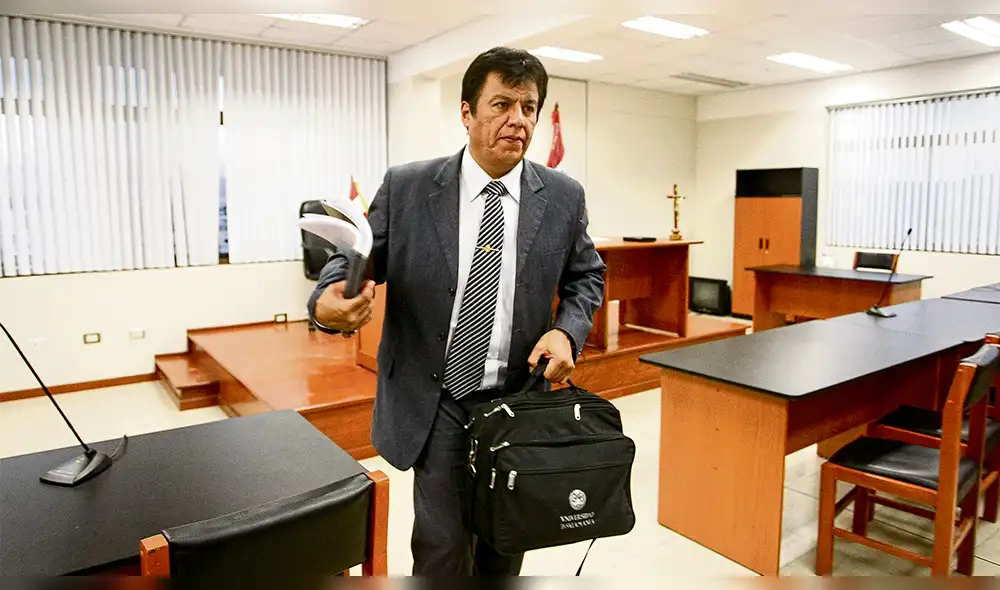 Fiscal protegía a “Los Malditos de Angamos”