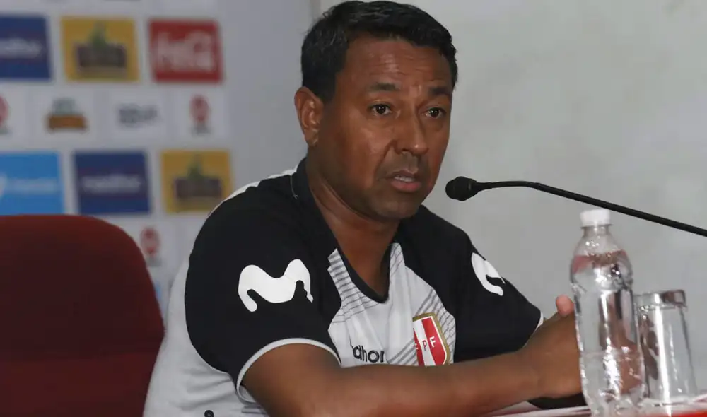 Nolberto Solano reconoció que fueron superados por Brasil los primeros 45'. Foto: FPF
