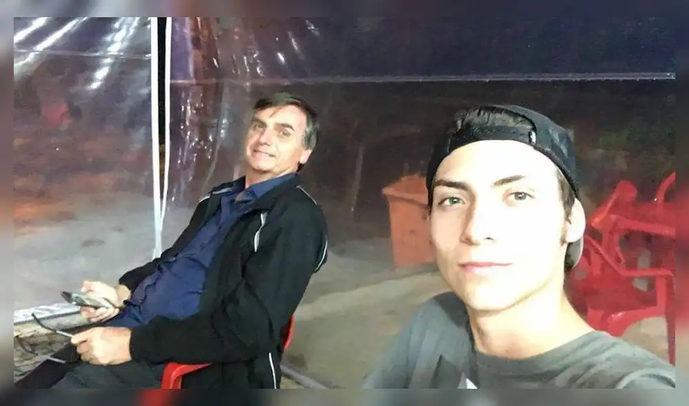 Jair Renán minimizó el virus como lo viene haciendo su padre, el gobernante ultraderechista. Foto: Facebook. Jair Renán minimizó el virus como lo viene haciendo su padre, el gobernante ultraderechista. Foto: Facebook.