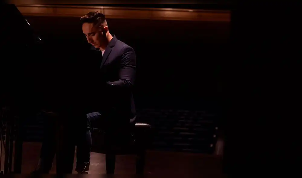 Johnny Lau: “No podría cambiar mi sonido por fama” Johnny Lau: “No podría cambiar mi sonido por fama”