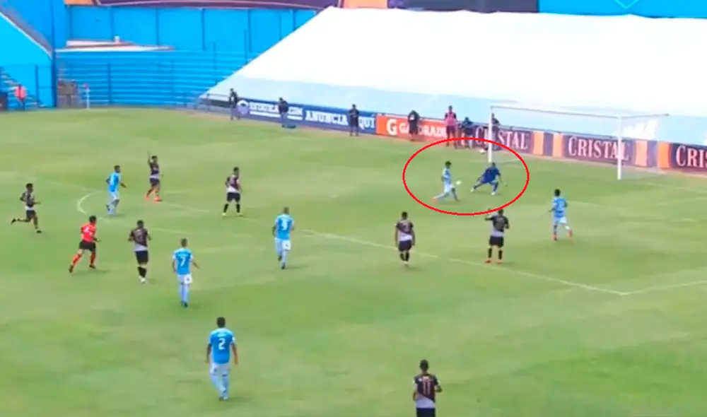 Christian Ortiz puso el 3-0 luego de una asistencia perfecta de Emanuel Herrera. Foto: GolPerú. Christian Ortiz puso el 3-0 luego de una asistencia perfecta de Emanuel Herrera. Foto: GolPerú.