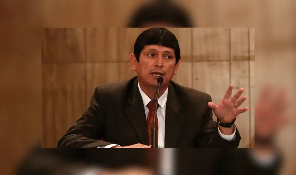 Conoce a Agustín Lozano, el reemplazante de Edwin Oviedo en la presidencia de la FPF