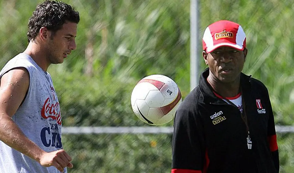 Julio César Uribe tuvo a Pizarro en dos etapas durante su paso por la selección peruana.