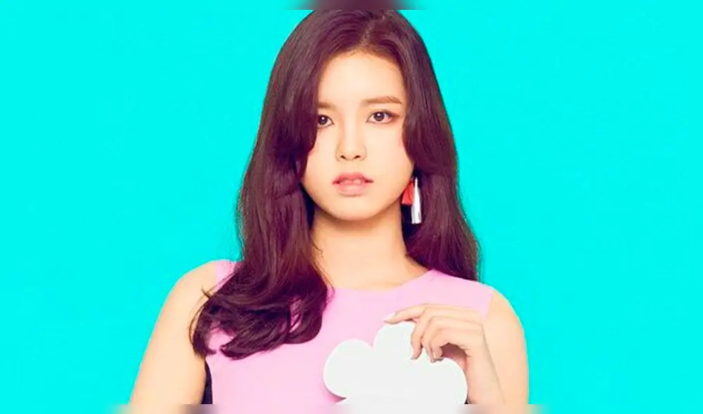 So Yee  (Jang So Jin)  es la vocalista y bailarina del grupo K-Pop, Gugudan.