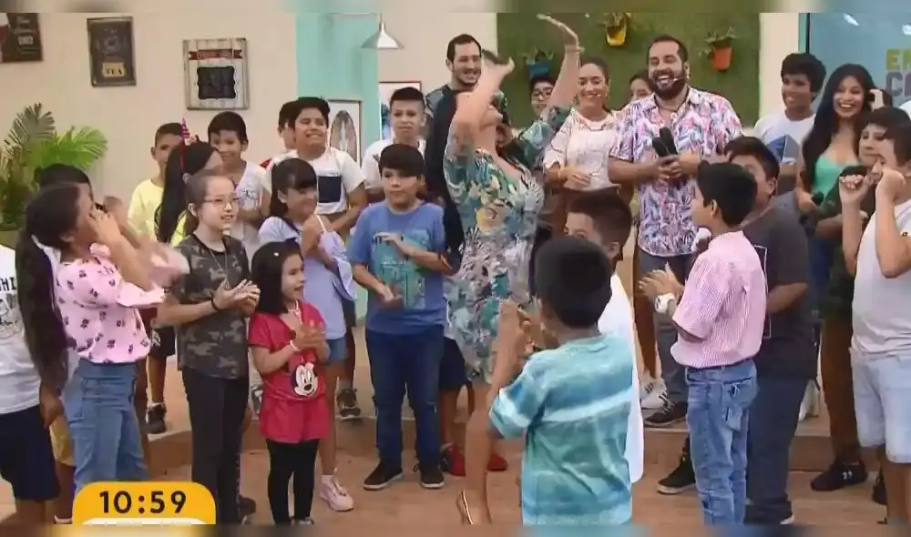 Maricarmen Marín hace baile viral de Fortnite con sensual final [VIDEO]