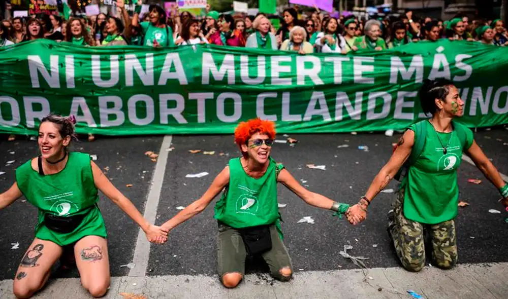 El proyecto del gobierno para legalizar el aborto podría convertirse en ley en las próximas horas si logra el respaldo del Senado de Argentina. Foto: AFP El proyecto del gobierno para legalizar el aborto podría convertirse en ley en las próximas horas si logra el respaldo del Senado de Argentina. Foto: AFP
