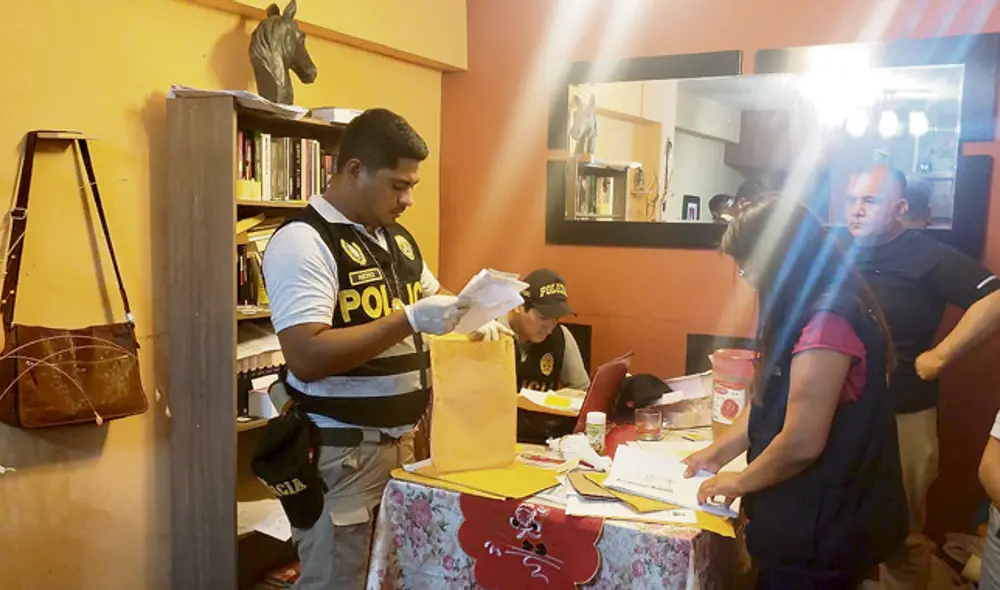 Operativo. El fiscal Reynaldo Abia allanó once inmuebles.