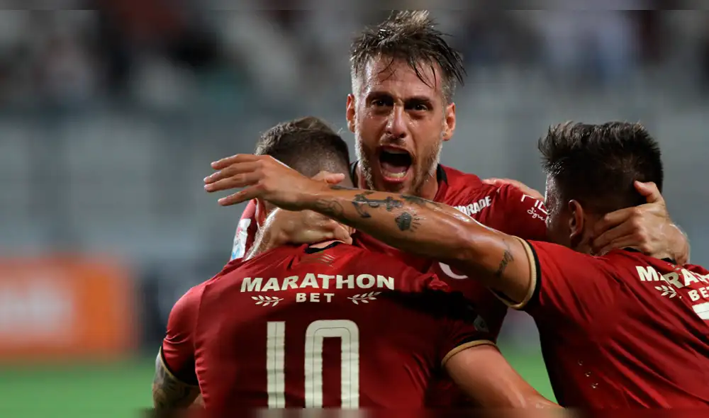 La emotiva despedida con gol a un difunto hincha de Universitario que se volvió viral [VIDEO]