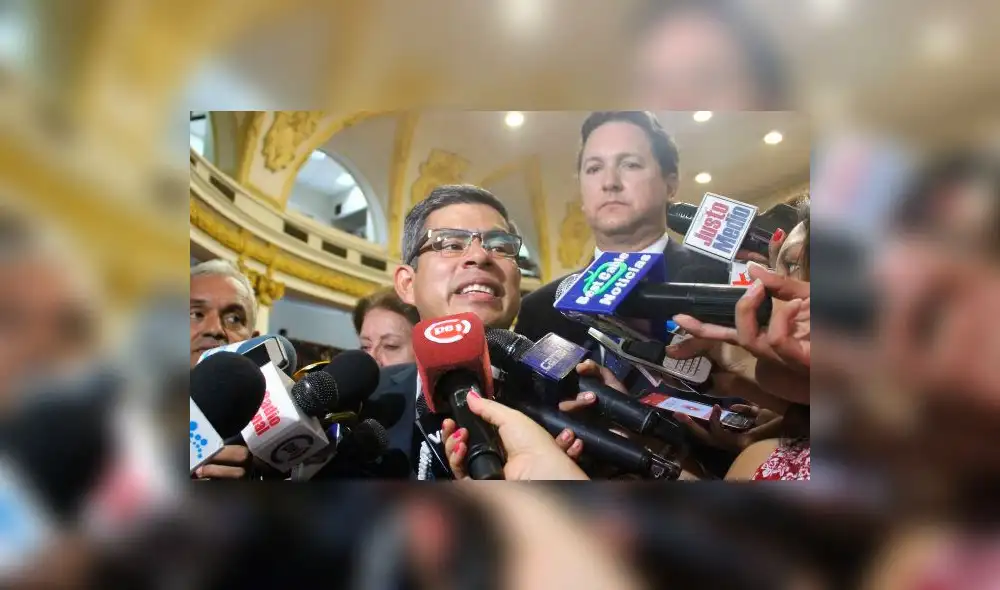 Keiko Fujimori y su bancada no quieren investigar al Sodalicio Keiko Fujimori y su bancada no quieren investigar al Sodalicio