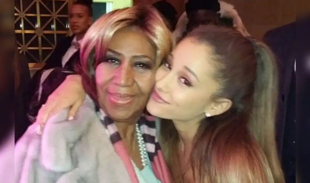 Ariana Grande: Rinde emotivo tributo a Aretha Franklin (VIDEO)