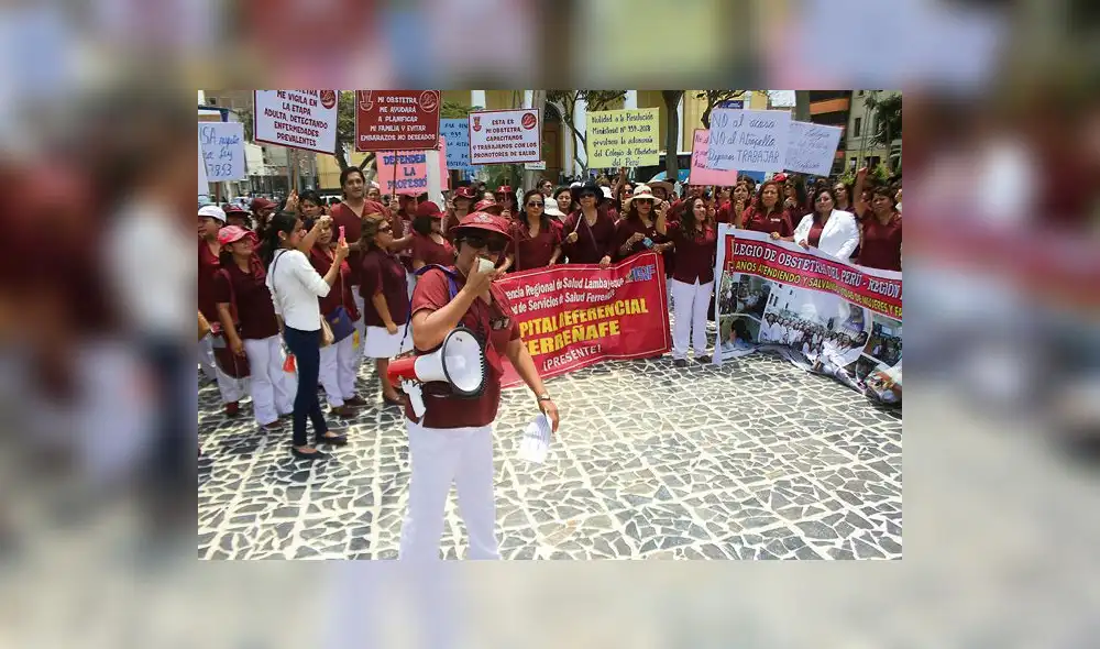 Lambayeque: siete obstetras se contagian de COVID- 19 y denuncian discriminación 