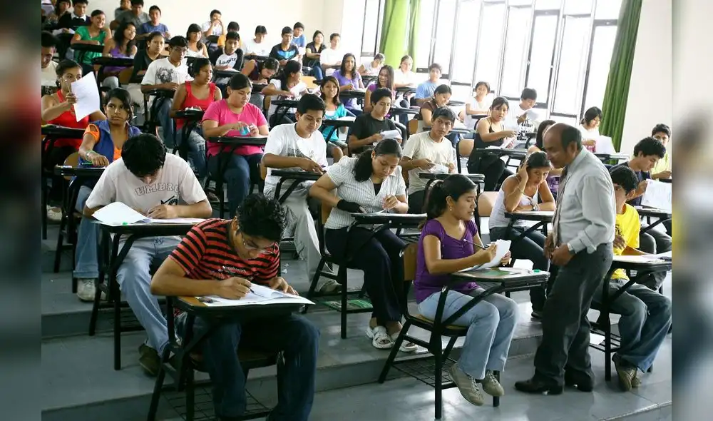 Maestros de universidades recibirán entre S/ 300 y S/ 950 de aumento de sueldo