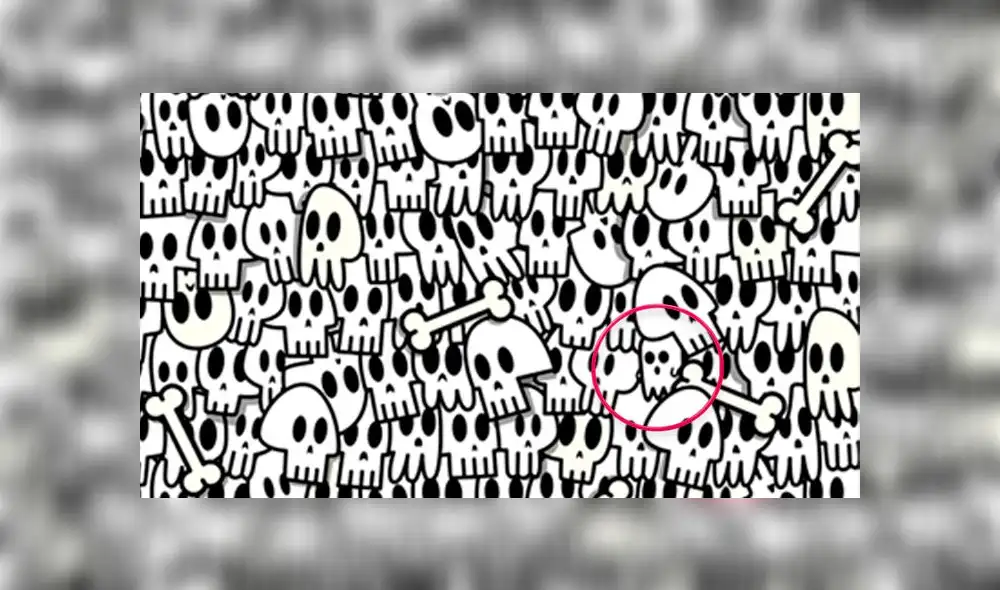 Desliza las imágenes para ver el lugar exacto en el que este travieso fantasma se escondió. Foto: Facebook Desliza las imágenes para ver el lugar exacto en el que este travieso fantasma se escondió. Foto: Facebook