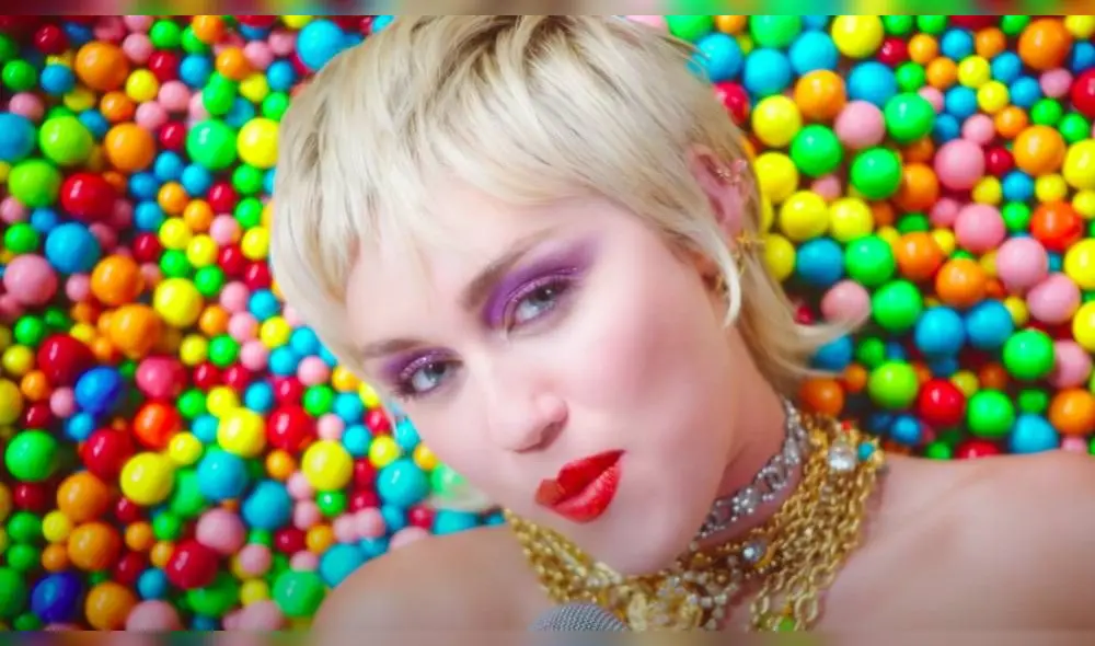 "Por el momento nos encontramos trabajando en nosotros mismos", dijo en Instagram. | Foto: Captura YouTube