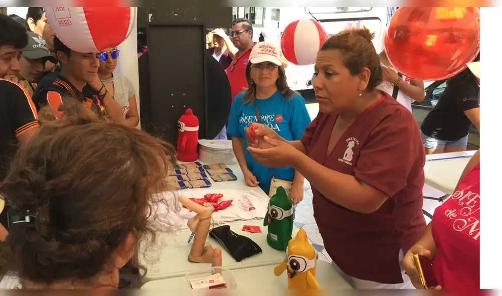 En Lambayeque realizaron campaña de sensibilización por día internacional del condón